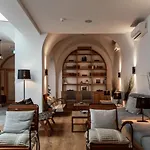 Aparthotel The Salt Townhouse