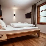 The Salt Townhouse Hallein