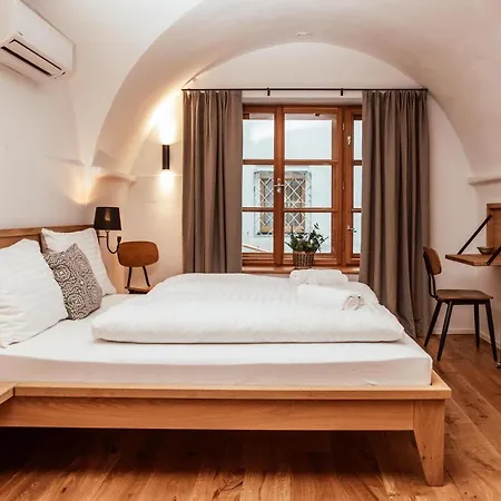 Aparthotel The Salt Townhouse *
