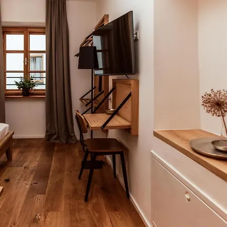 Aparthotel The Salt Townhouse *