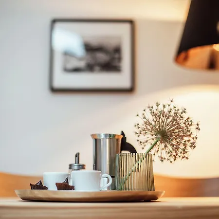 The Salt Townhouse 3* 할레인