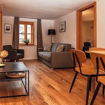 Apartmanhotel The Salt Townhouse 3*
