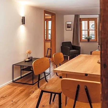 The Salt Townhouse 3*