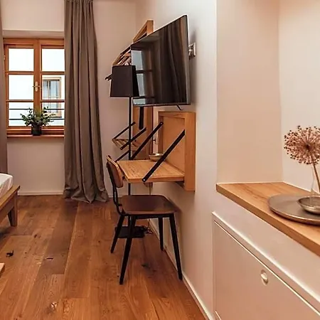 The Salt Townhouse Apartmanhotel