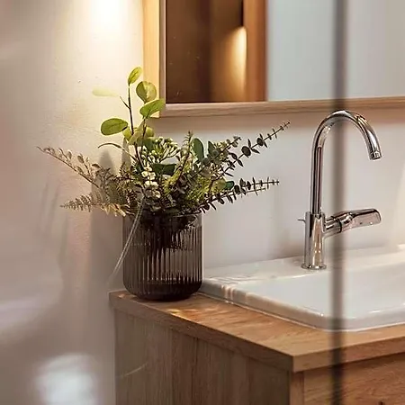 The Salt Townhouse 3*